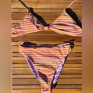 XS NWT Seamless lilac Strawberry Dippin Daisy’s Stripe Yellow Red Adjustable